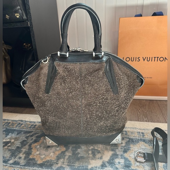 Authentic!! Alexander Wang Emile Suede Purse! - Picture 3 of 15